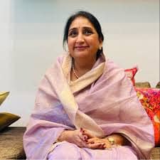 श्रीमती सुनेत्रा अजितजी पवार